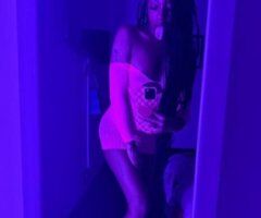 Available for a good time - Image 2