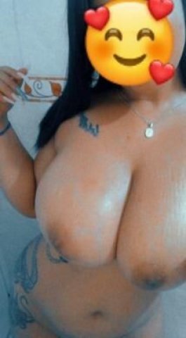 VEN AMOR MASSAGE INCLUDED INCLUID Sweet Sexy Girl Tight Horny Pussy NEED TO HOOKUP Available Now - 1