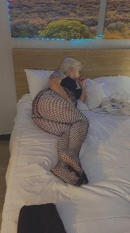New Cougar In Town ❤ Come see Bonnie for ALLLL your needs - 1