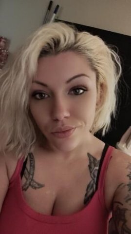 SPECIAL RIGHT NOW!! COME SEE ME - 1