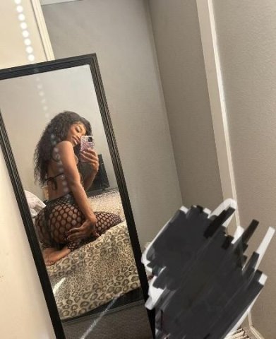 come play with me😩😘 - 1