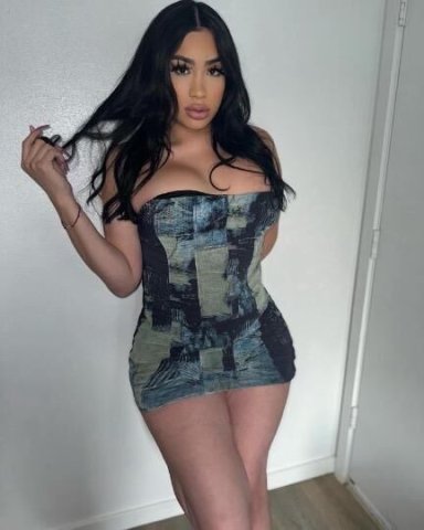 Creamy Latina Pussy Mamii 💦👅 - 1