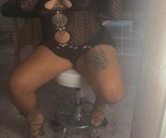 ready now !! come see me , ask abt my 2 girl specials - Image 2