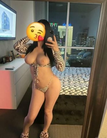 Hi, I'm a real Latina girl, I'm available 24/7, real photo, I'm 26 years old, come and enjoy a nice moment with me, love 🍀💕💚💓💜 - 1