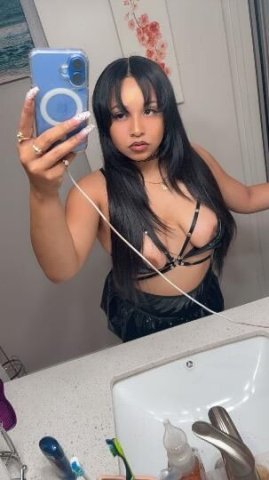 INCALLS Only‼Dripping wet Pussy 💦Papi lets play Yes I aim to please 😘Call NoW ‼ - 1
