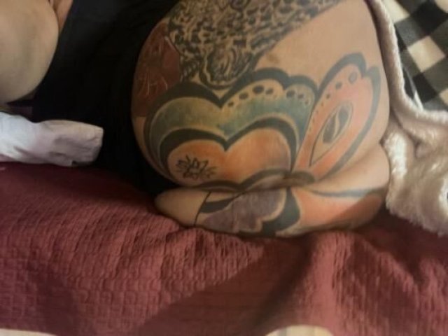 completly soothing Memorable experience with a Pretty and big booty freak and my pussy grips the dick 🦋🤤 - 1