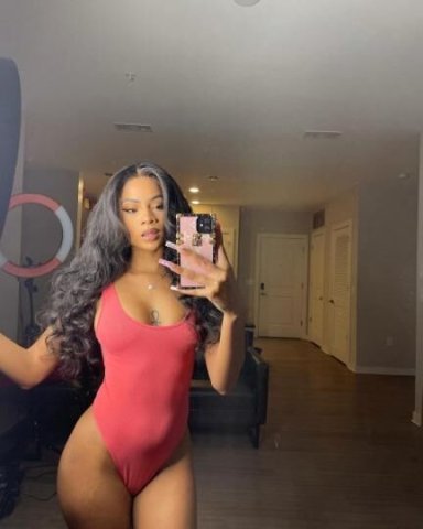Hot Queen Girl✅🌸💯No Games🌸💦💯Gfe Friendly😍🔥🌸Need a Regular Also✅💋😝Available 24/7🌸😝✅ - 1