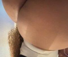 COME FUCK MY TIGHT & WET PUSSY - Image 3