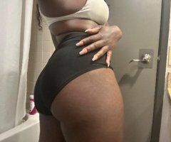 ❤ We Real Pretty Looking For A Grown Man To Please Us😘 - Image 2