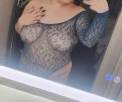 Lizzie 1st Time Here 2 girls Shows Verification Video Nov 8 - Image 4