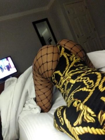 Latina🍭 - 1