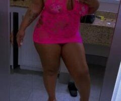 Deep throat👅BIG booty caramel cutie💦TAP IN✅ - Image 5