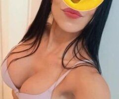 Sexy y hermosa latina - Image 2
