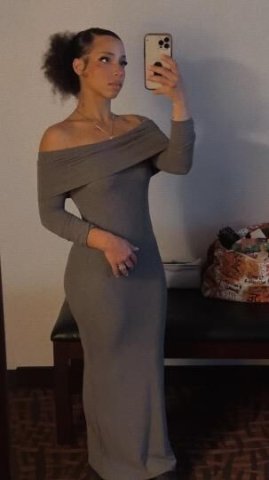 Wanna taste this peach, give me a call😉 - 1
