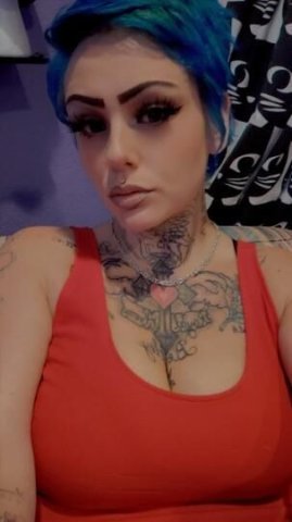 **BRITT LOVE IS BACK*FREAKY TATTED UP SEXYY* BBW * - 1