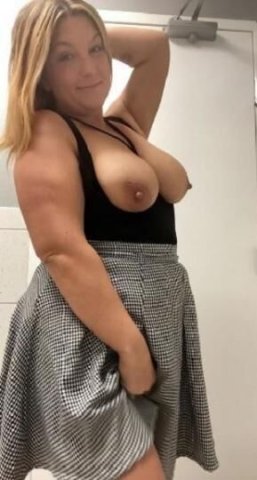 I am back in town , Available now - 1