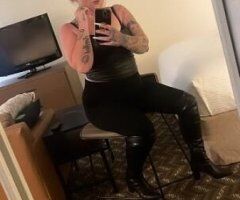 Palm Springs escorts - cum play with me