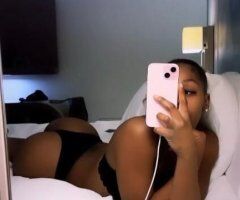 🔥avalible for outcalls and incalls🔥Come play with a chocoolate goddess baby💦🐱 - Image 5