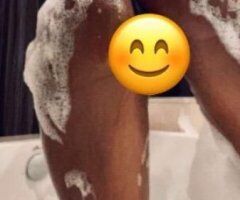 Slim thick💋💦 - Image 3