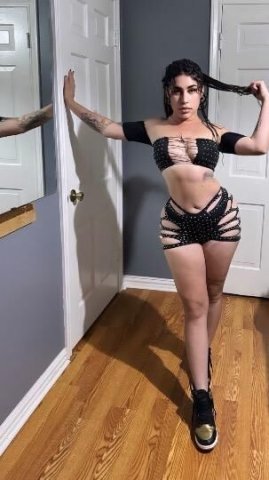chica latina nueva en la ciudad 🫦 - 1