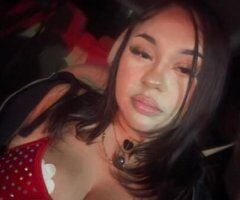 ⭐Pretty Face With the Tighest Wet Pussy⭐ - Image 4