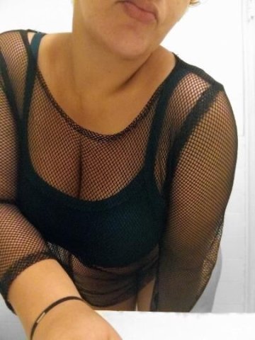 Lets Hook up 4 sum fun💯% Prepare to be Satisfied and have sum of the Best Adult Fun w/ Sunni 🔆 💯 Im Available 24/7 for Outcall&Car Dates Only Guys🤭💋 - 1