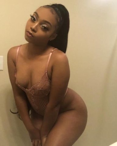 Add Snap: Moniquesowet👻for Hookups💦 - 1