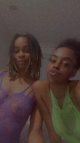 Hey Daddy take your pick or have us both😈 if you can keep uo with us - 1