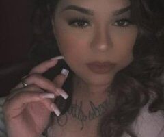 thick latina squirter 💦💦💦ready for some fun 💋✨✨💜💜💜 - Image 3