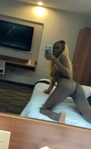 Juicy And WetPussy Cum & Hot Spicy Ebony TOUCH AVAILABLE 24/7 - 1