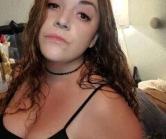 Sacramento escorts - WHITE 'N' TIGHT, NASTY TOO... Who is trying to get first dibs