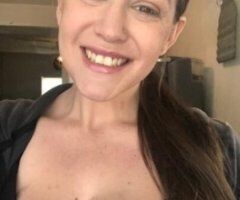 Shake the sheets Saturday - Image 1