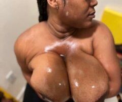 North Bay escorts - INCALLSONLY↙↙BIG BUSTY TITTIES INCALLS ONLY ↙↙