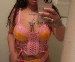 Greenville escorts - Sweetest in town few days only
