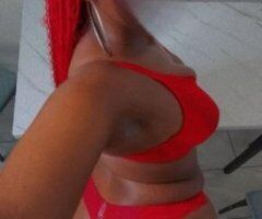 5/11 slim/thick MODEL type chick !!! 👅♥(My pics with Red Braids were taken today 11-15-24) - Image 7