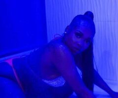 Detroit escorts - (2 Girl Outcall Special)2🥜🥜nut special