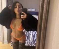 Slim thick lightskin mami, pretty, petite, everything sweet - Image 2