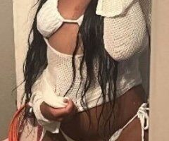 upscale beauty 💕 ready to play 💦 - Image 2