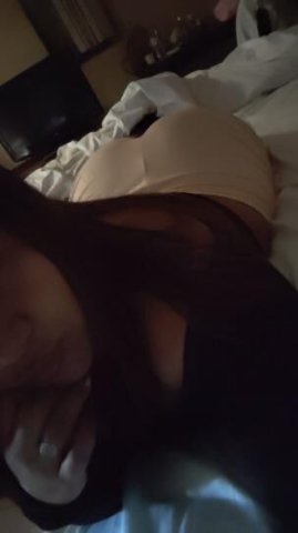 linda salvadorea primera vez entu area papi - 1