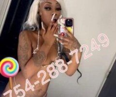 🍭🍬🍫Welcome to kandyland🍫🍬🍭 - Image 1