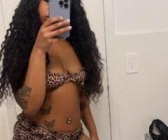 🤪Only 1 Night She From Out Of Town 🥰Im In Orlando Daddy💦💦🤪 - Image 3