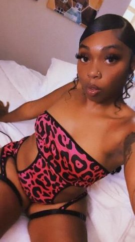 Funsized playmate 💦Thick & Wet 😍🌊 Tightest Grip Around 🚨💫💋!! AVAILABLE NOW 🎀 - 1