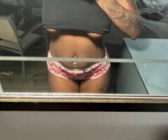 Sexy slim 💦 come play in the Waterpark. 💦💦 - Image 2