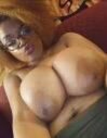 hola amor estoy in brooklyn outcalls or incall - 1