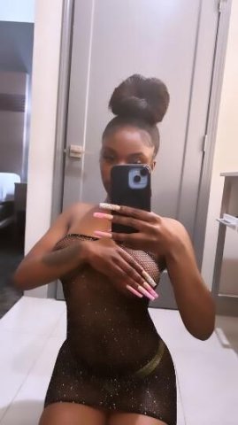 😍HEY BABY COME HAVE SOME FUN WITH A CHOCOLATE BABE😍 - 1