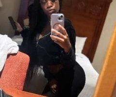 😍HEY BABY COME HAVE SOME FUN WITH A CHOCOLATE BABE😍 - Image 2