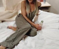 San Diego escorts - shes back in Encinitas
