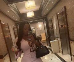 New Busty Vixen Intown - Image 6
