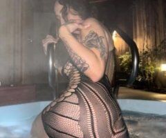 Come bend this curvy Italian over💦💦😈 - Image 7