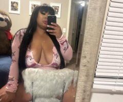 Minneapolis / St. Paul escorts - sexy, curvy and ready for fun!